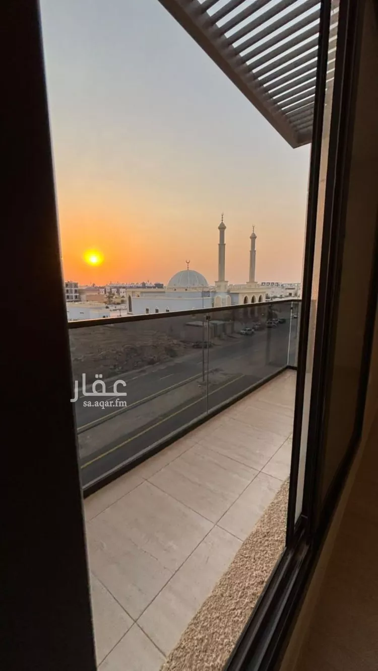 شقة للإيجار في شارع طريق الملك فهد, حي القيروان, مدينة الرياض, منطقة الرياض 7