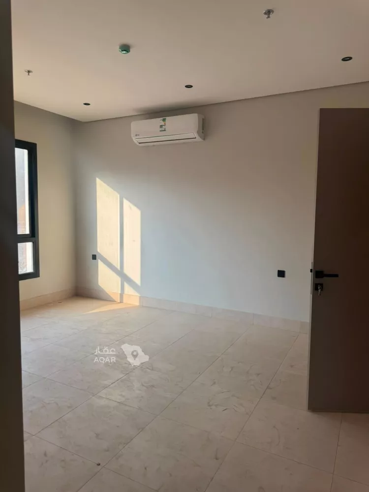 شقة للإيجار في شارع علي بن رزين, حي العارض, مدينة الرياض, منطقة الرياض 7