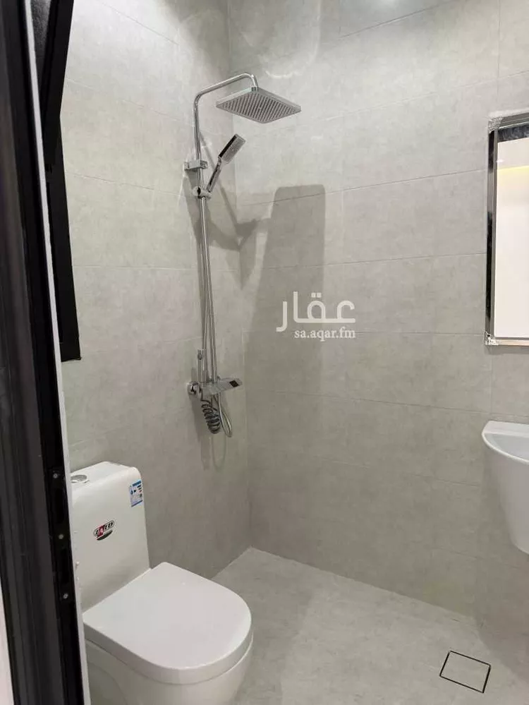 عمارة للبيع في شارع جابر الانصاري, حي الربيع, مدينة النعيرية, المنطقة الشرقية 17