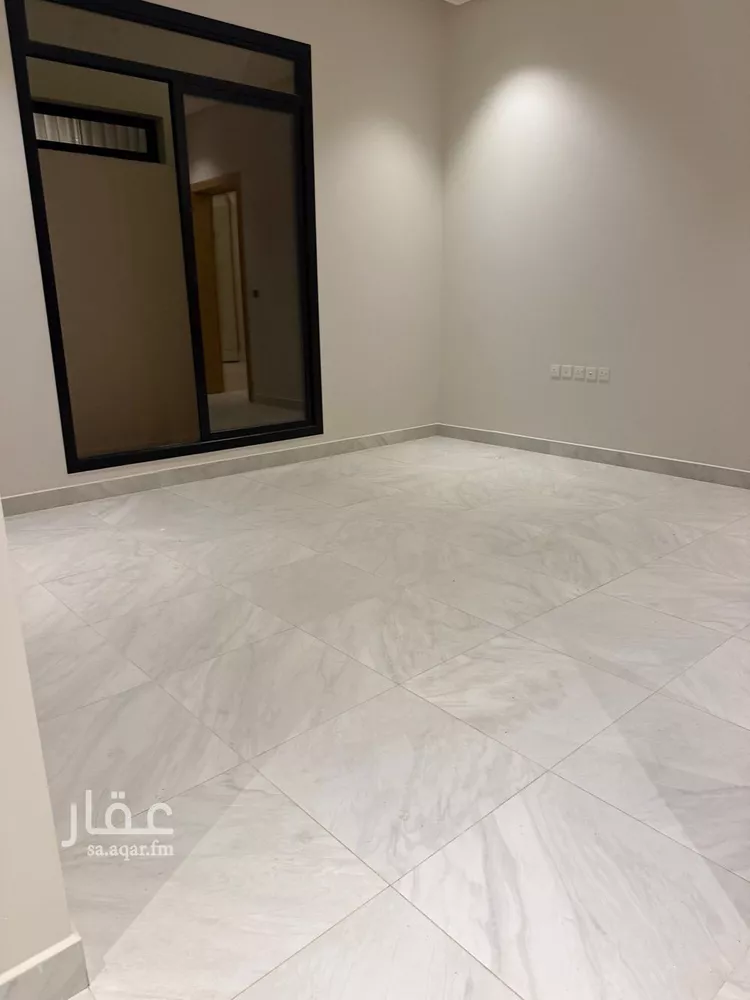 شقة للبيع في شارع طارق بن شهاب, حي العارض, مدينة الرياض, منطقة الرياض صورة 4