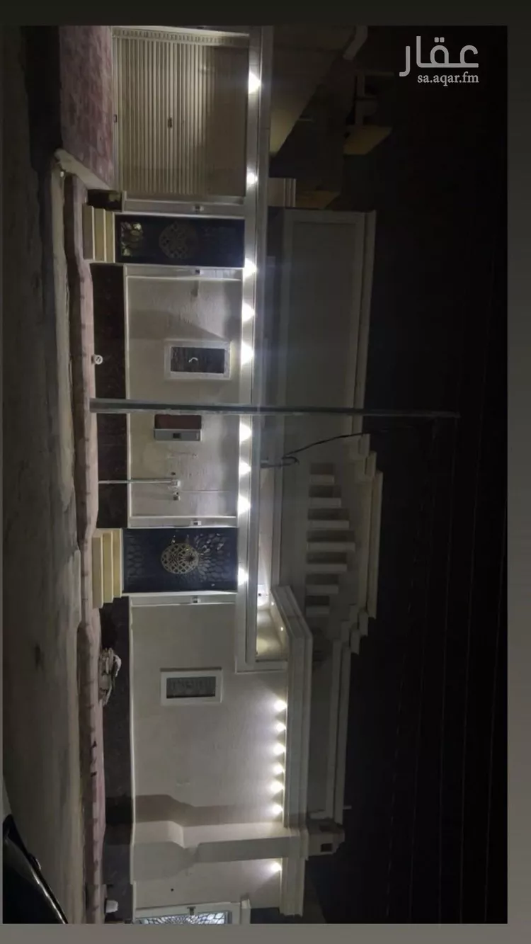 فيلا للبيع في شارع الجامعة 12, حي الجامعة, مدينة المزاحمية, منطقة الرياض صورة 3