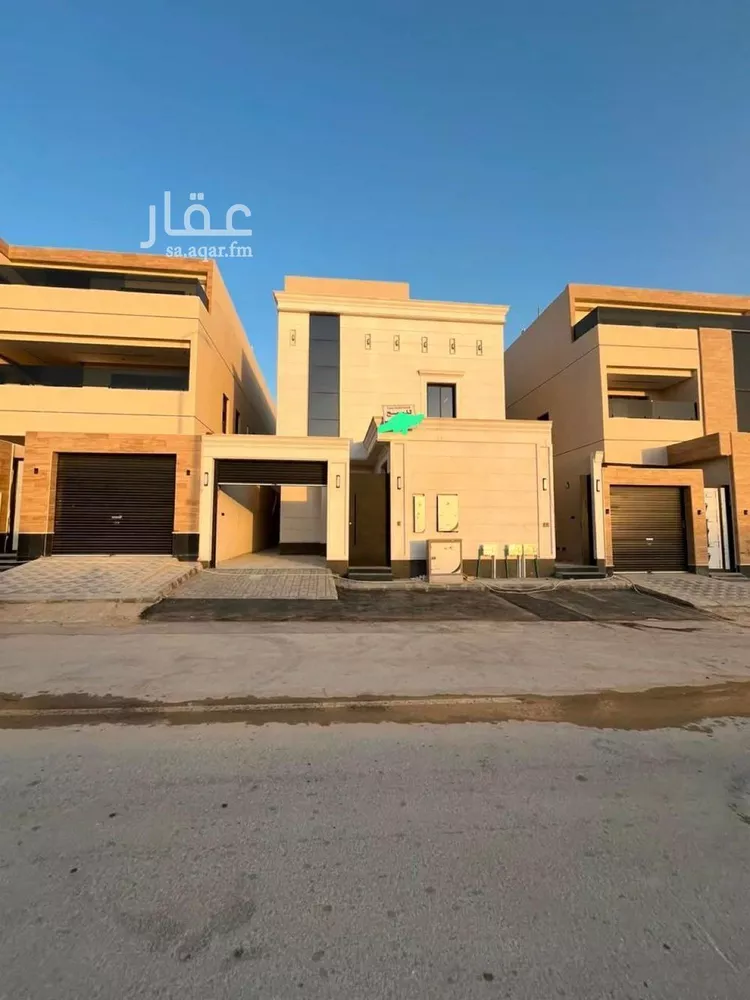 Floor for Sale in Riyadh Al Janadriyah