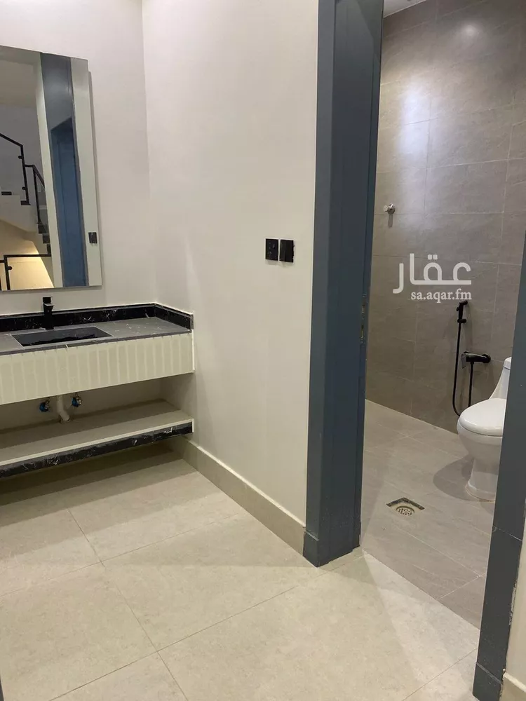 فيلا للبيع في شارع علي بن حسن صيرفي, حي النظيم, مدينة الرياض, منطقة الرياض 25