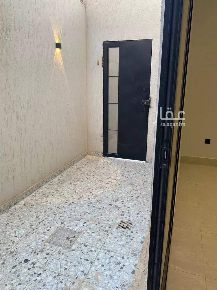 فيلا للبيع في شارع علي بن حسن صيرفي, حي النظيم, مدينة الرياض, منطقة الرياض 20