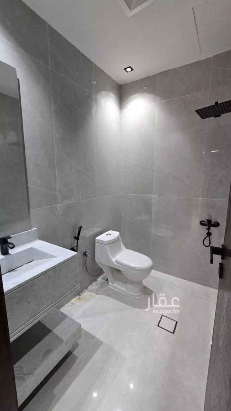 دور للبيع في شارع 589, حي الجنادرية, مدينة الرياض, منطقة الرياض 10