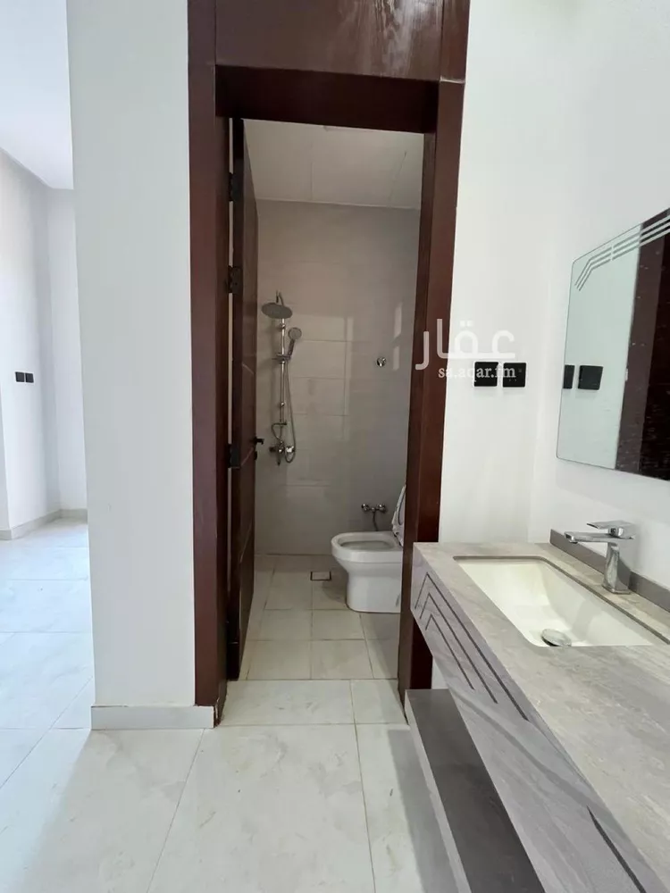 دور للبيع في حي الجنادرية, مدينة الرياض, منطقة الرياض 7