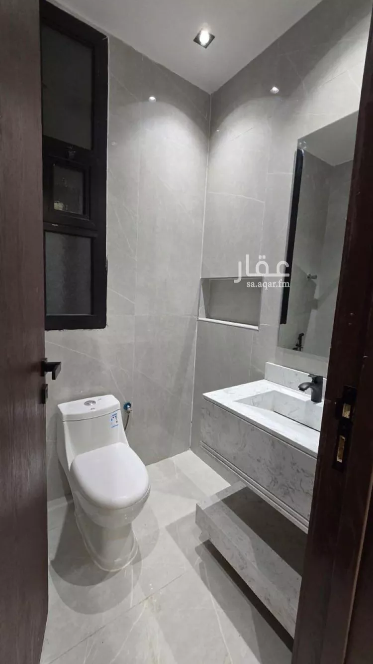 دور للبيع في شارع 589, حي الجنادرية, مدينة الرياض, منطقة الرياض 14