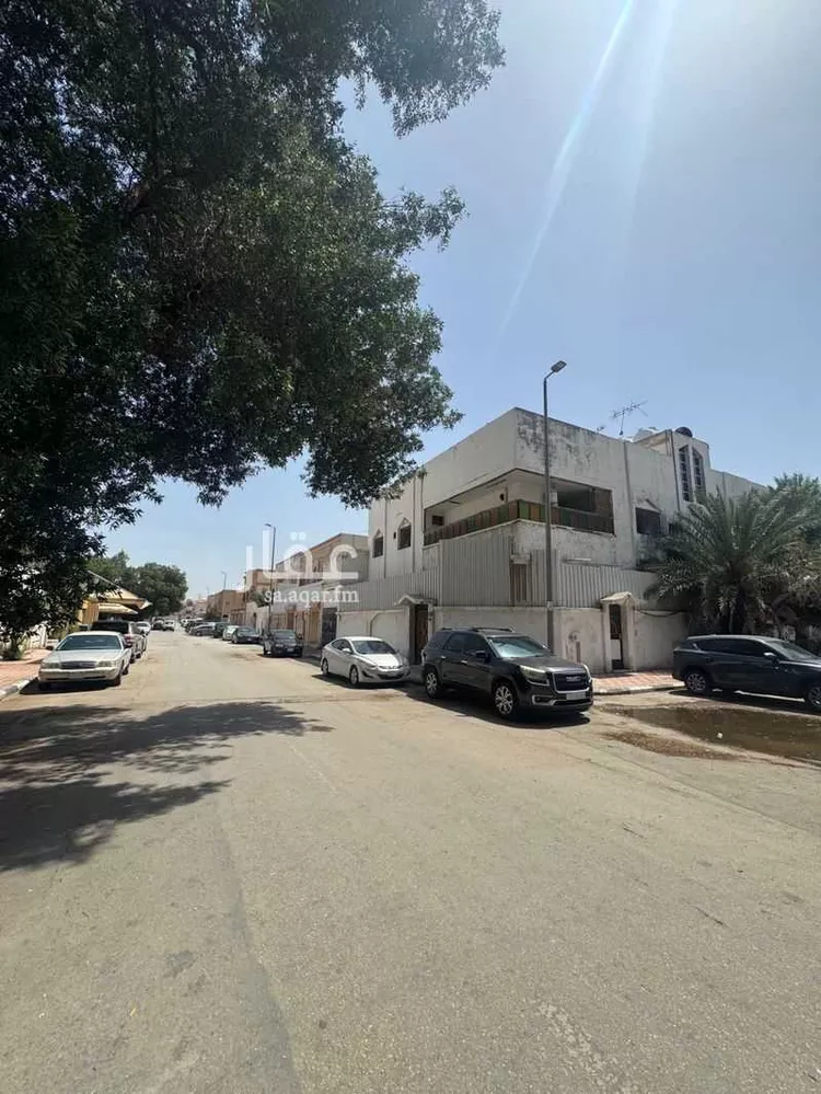 عمارة للبيع في شارع الاريج, حي الروضة, مدينة الدمام, المنطقة الشرقية صورة 4
