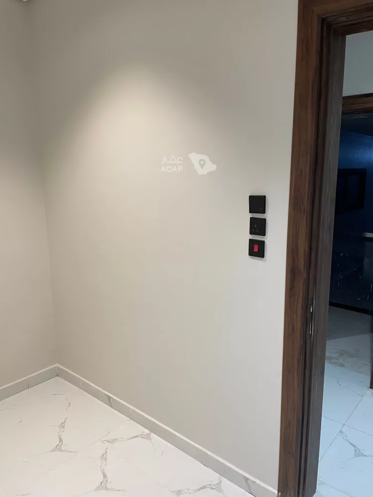 Floor for Rent in Riyadh Ar Rawdah 15