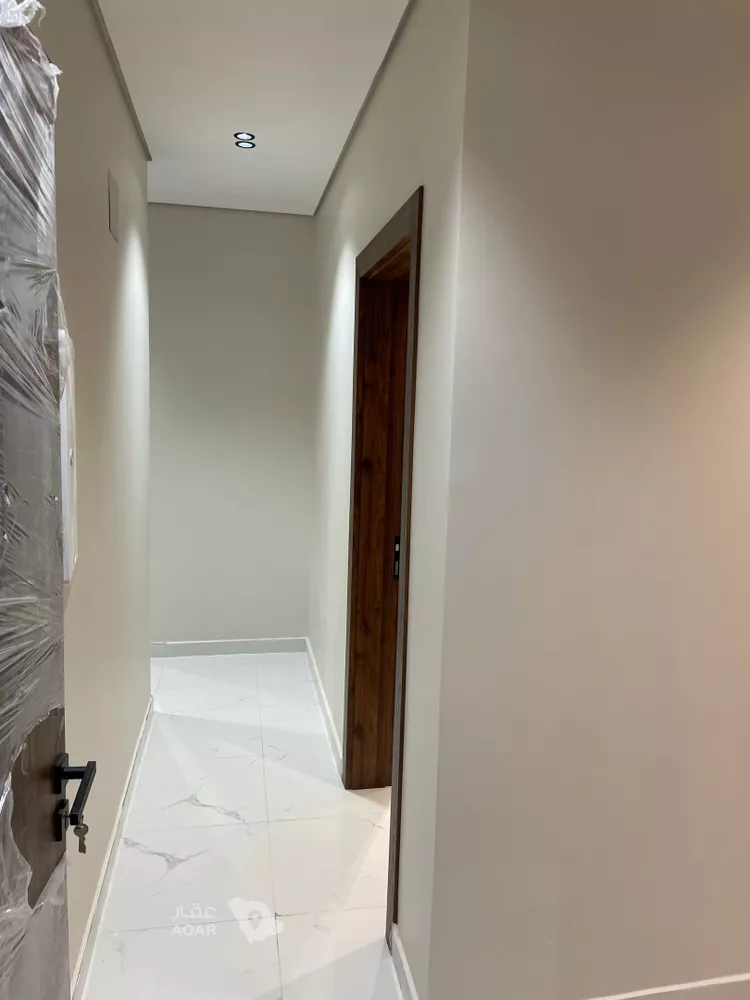 Floor for Rent in Riyadh Ar Rawdah 14