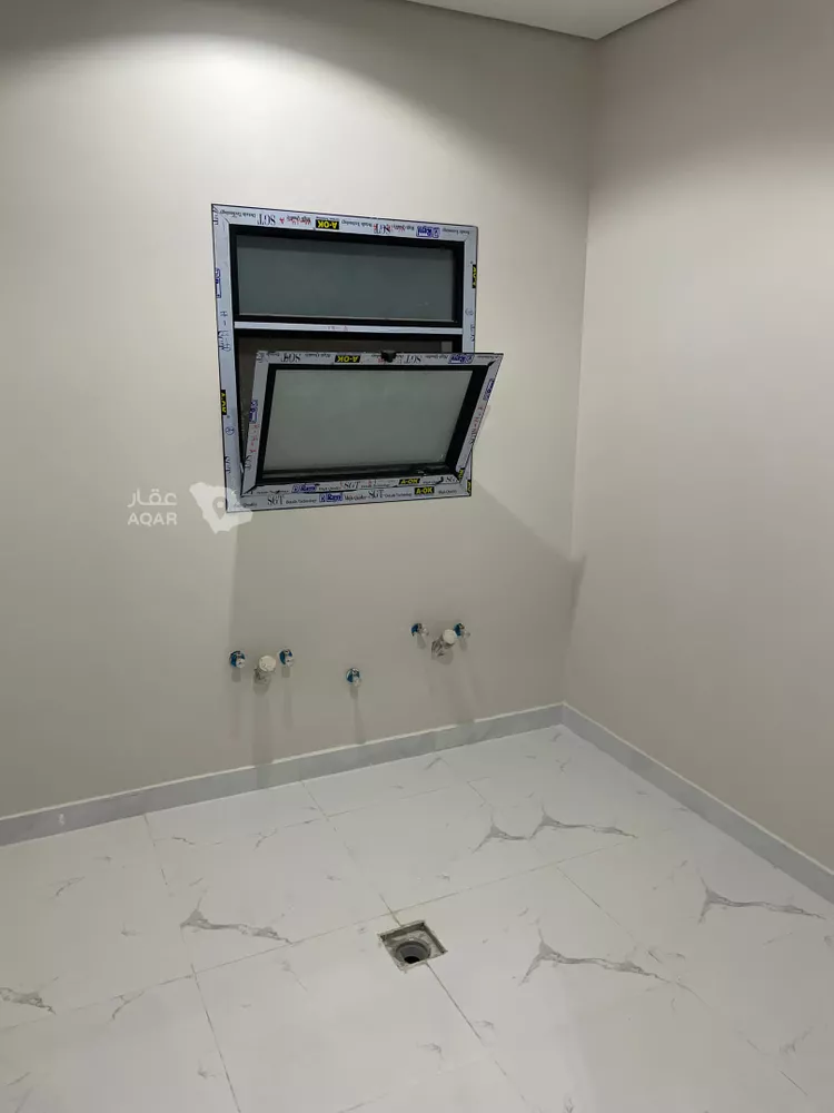 Floor for Rent in Riyadh Ar Rawdah 26