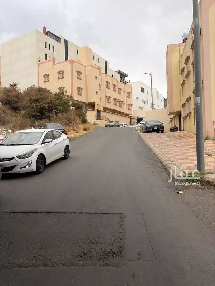أرض للبيع في شارع 22305052, حي الشرقية, مدينة أبها, منطقة عسير 10