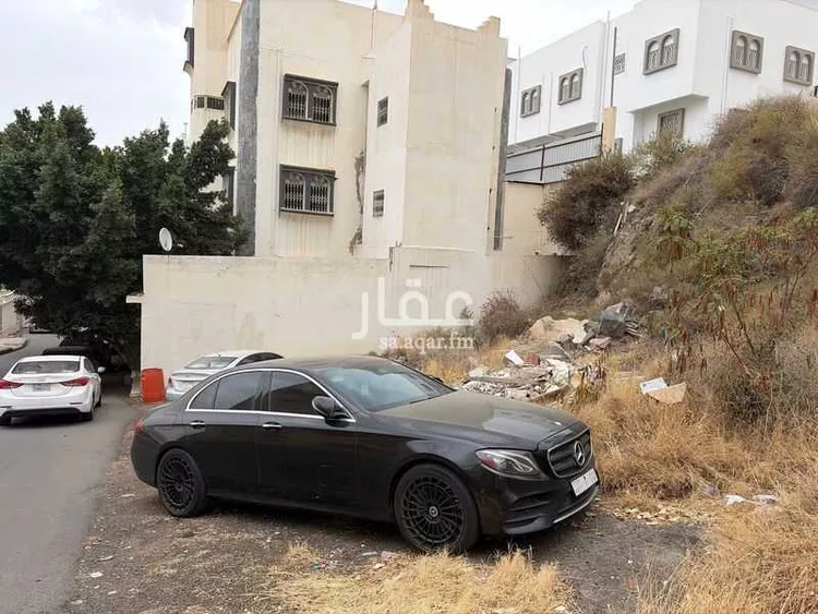 أرض للبيع في شارع 22305052, حي الشرقية, مدينة أبها, منطقة عسير صورة 4
