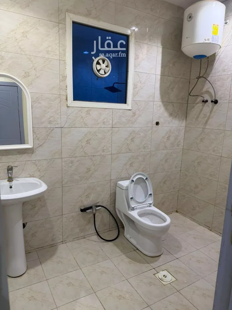 فيلا للإيجار في شارع عيسى المقدسي, حي طيبة, مدينة الرياض, منطقة الرياض 15