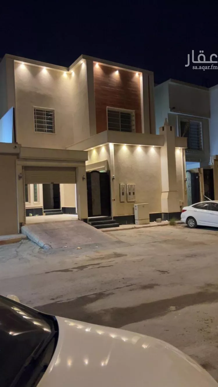 فيلا للبيع في شارع جبل المشايخ, حي القادسية, مدينة الرياض, منطقة الرياض