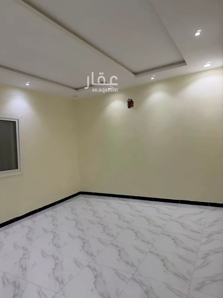 فيلا للإيجار في شارع عيسى المقدسي, حي طيبة, مدينة الرياض, منطقة الرياض 8