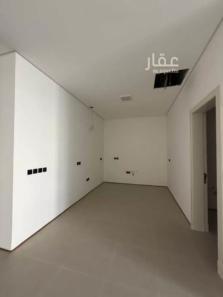 دور للبيع في شارع العمرة, حي الملقا, مدينة الرياض, منطقة الرياض 6
