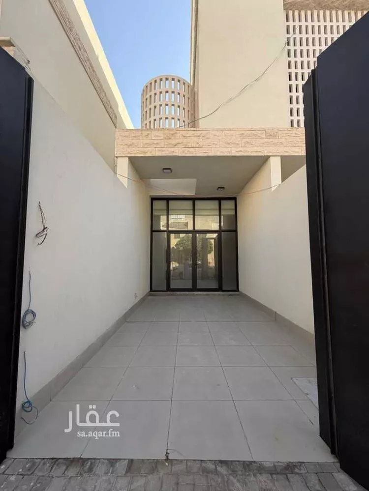 دور للبيع في شارع العمرة, حي الملقا, مدينة الرياض, منطقة الرياض