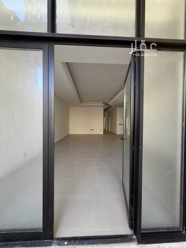 دور للبيع في شارع العمرة, حي الملقا, مدينة الرياض, منطقة الرياض صورة 4