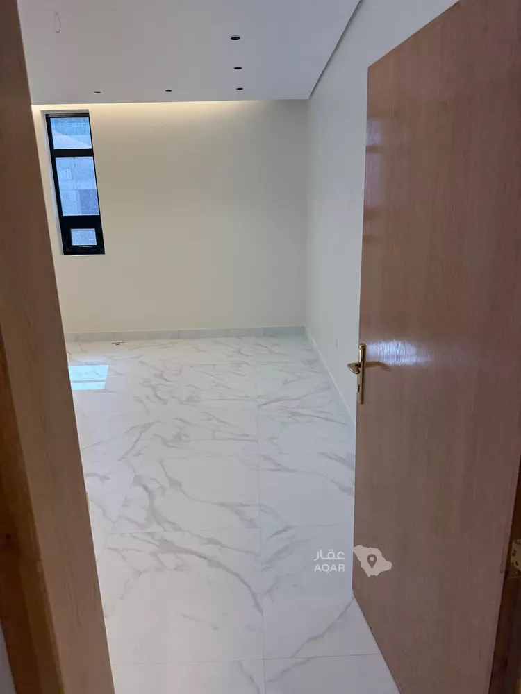 Apartment for Rent in Buqayq Al Matar 7