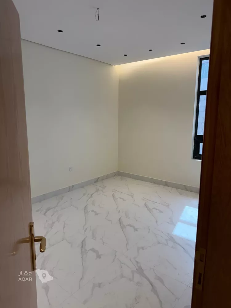 Apartment for Rent in Buqayq Al Matar 6