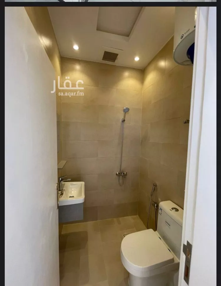استوديو للإيجار في شارع التحلية, حي العقيق, مدينة الرياض, منطقة الرياض 9