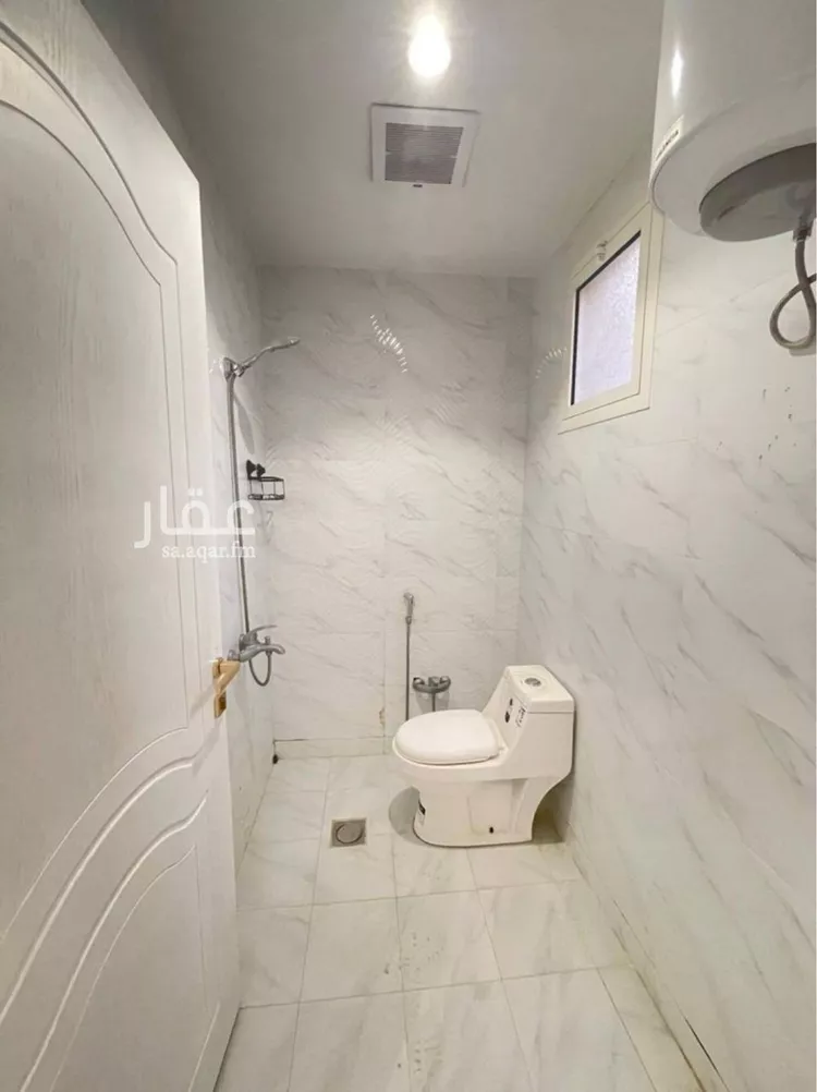 Apartment for Rent in Riyadh Al Malqa 6