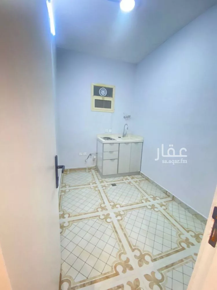 شقة للإيجار في شارع قناة السويس, حي العقيق, مدينة الرياض, منطقة الرياض صورة 3