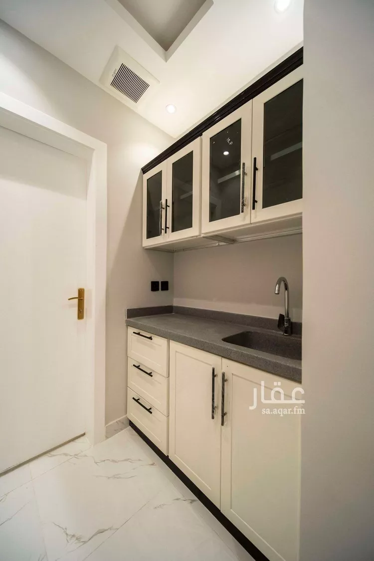 شقة للإيجار في شارع أرجوان, حي الملقا, مدينة الرياض, منطقة الرياض صورة 3
