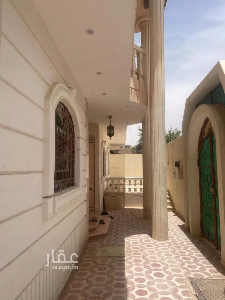 فيلا للبيع في شارع الدوحة, حي لبن, مدينة الرياض, منطقة الرياض
