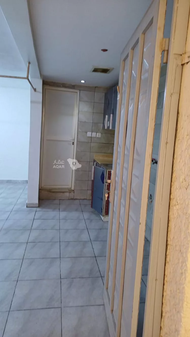استوديو للإيجار في شارع علي بن زياد العبسي, حي الملز, مدينة الرياض, منطقة الرياض 5