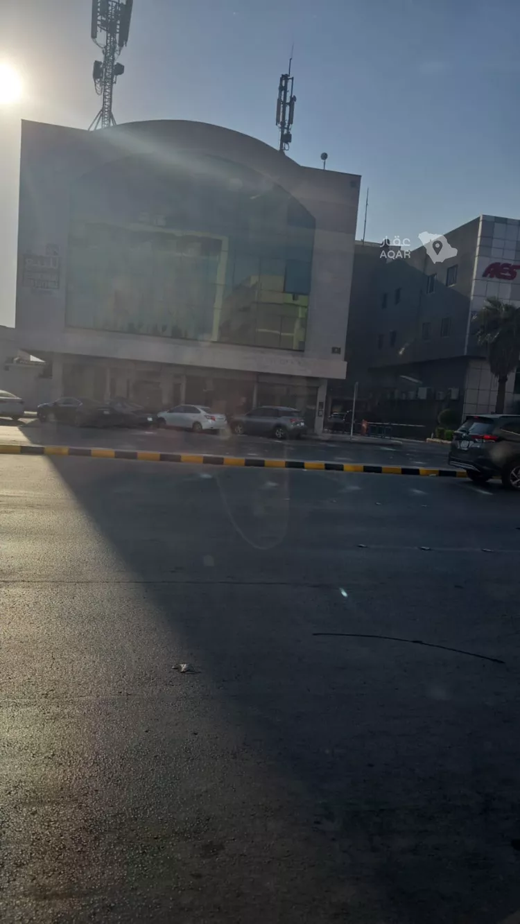 محل للإيجار في شارع الأحســـاء, حي الملز, مدينة الرياض, منطقة الرياض