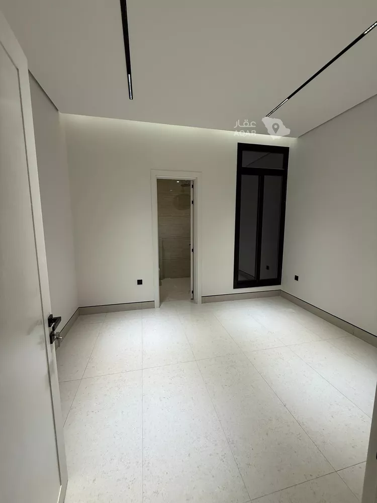 Floor for Rent in Riyadh Al Yasmin 13