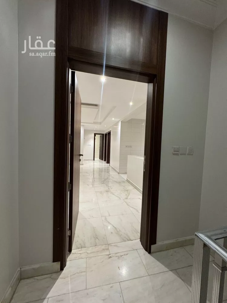 فيلا للإيجار في شارع الكامل, حي الربيع, مدينة الرياض, منطقة الرياض صورة 3