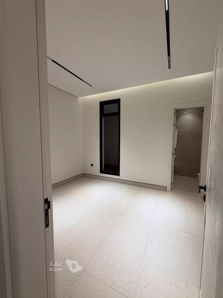 Floor for Rent in Riyadh Al Yasmin 25