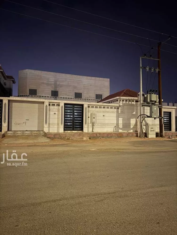 دور للبيع في شارع شهيد الدين ثم الوطن علي حسن عيضة الصيعري ، حي مخطط ا ، شرورة ، شرورة