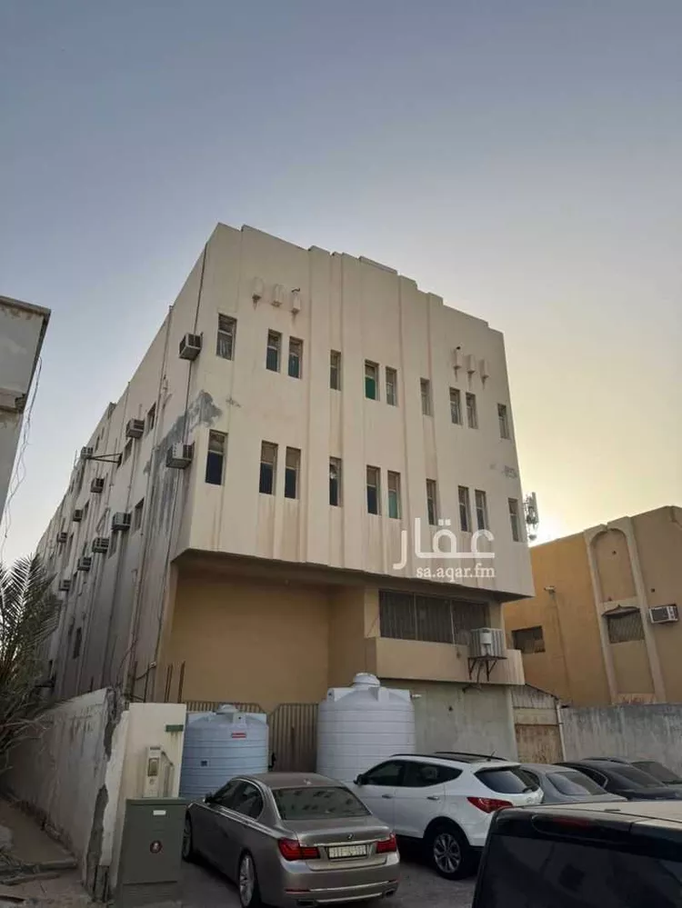 عمارة للبيع في شارع نايف بن عبدالعزيز, حي غرناطة, مدينة الدمام, المنطقة الشرقية