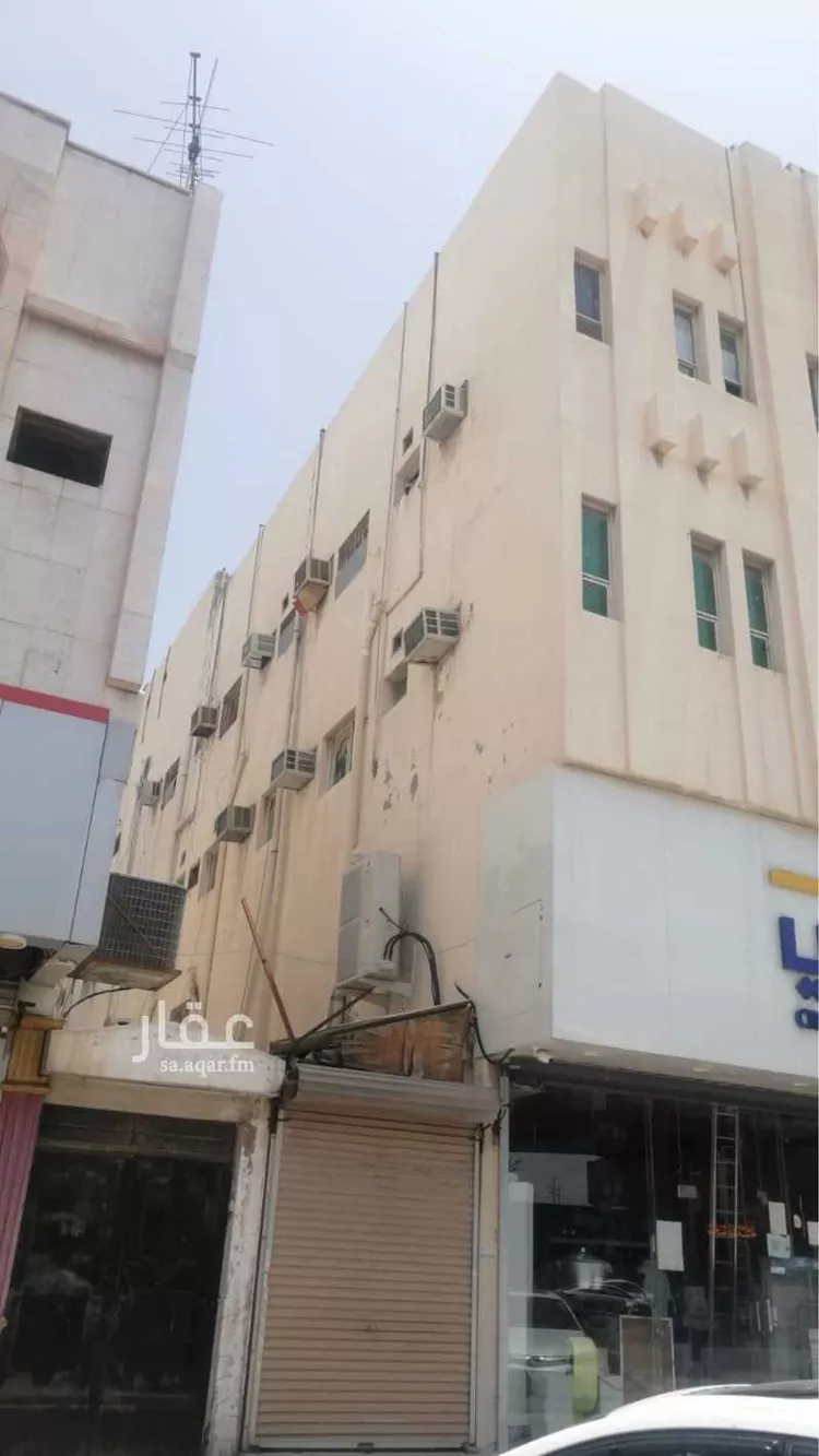 عمارة للبيع في شارع الامير متعب ابن عبدالعزيز, حي غرناطة, مدينة الدمام, المنطقة الشرقية صورة 2