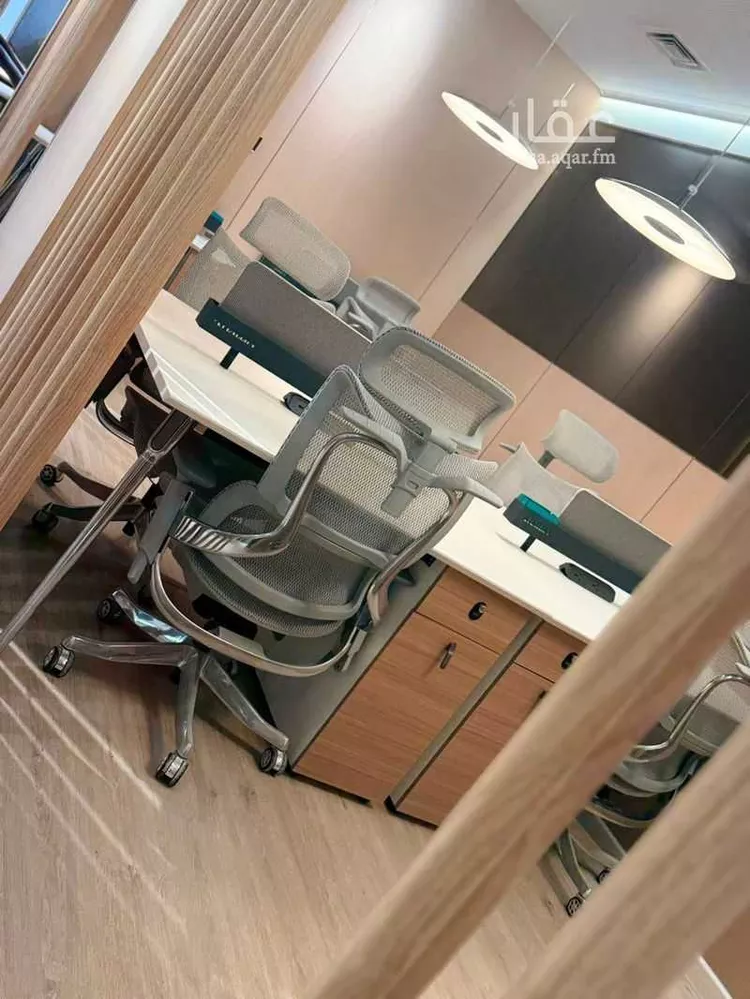 مكتب تجاري للإيجار في طريق الثمامة الفرعي ، حي الصحافة ، الرياض ، منطقة الرياض صورة 3