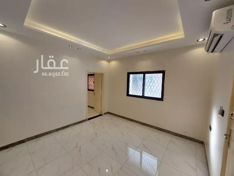 شقة للإيجار في شارع ابن المظفر الحاتمي, حي العزيزية, مدينة الرياض, منطقة الرياض 19