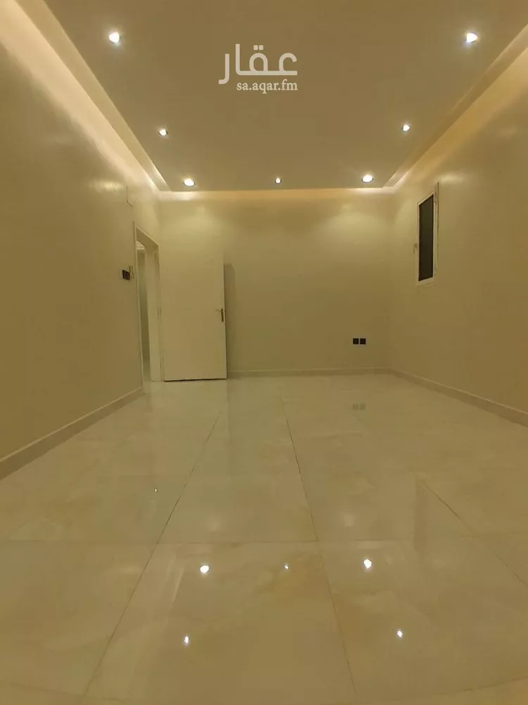 شقة للإيجار في شارع ابن المظفر الحاتمي, حي العزيزية, مدينة الرياض, منطقة الرياض 9