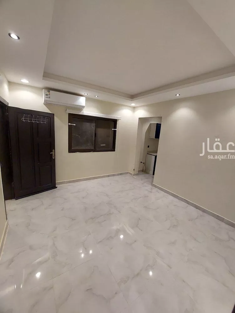 شقة للإيجار في شارع ابن المظفر الحاتمي, حي العزيزية, مدينة الرياض, منطقة الرياض 17