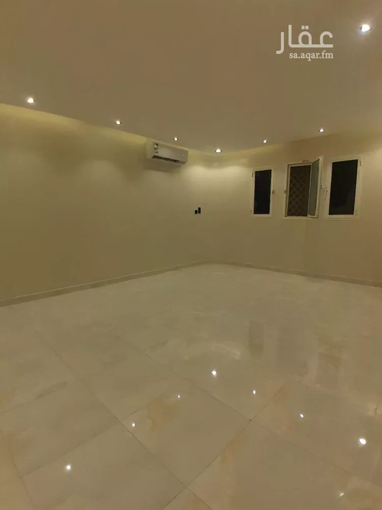 شقة للإيجار في شارع ابن المظفر الحاتمي, حي العزيزية, مدينة الرياض, منطقة الرياض 11