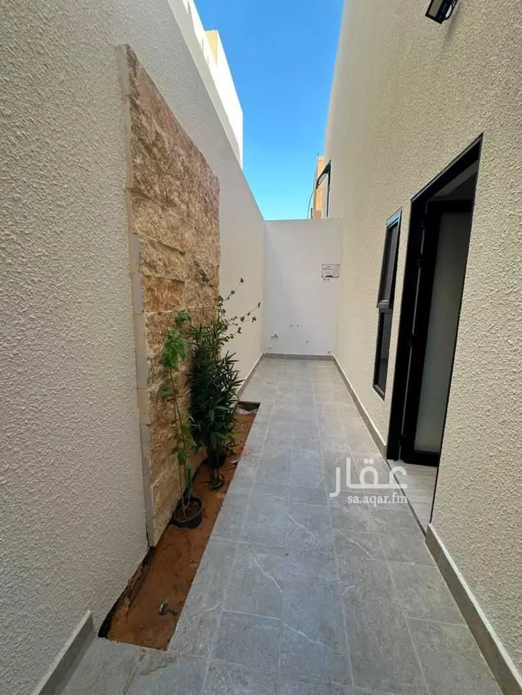 دور للبيع في شارع عبدالله المطرودي, حي الزهرة, مدينة الرياض, منطقة الرياض صورة 3