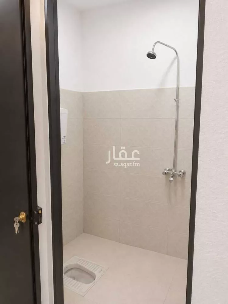 مجمع للإيجار في شارع محمد بن عجلان, حي الرمال, مدينة الرياض, منطقة الرياض صورة 4