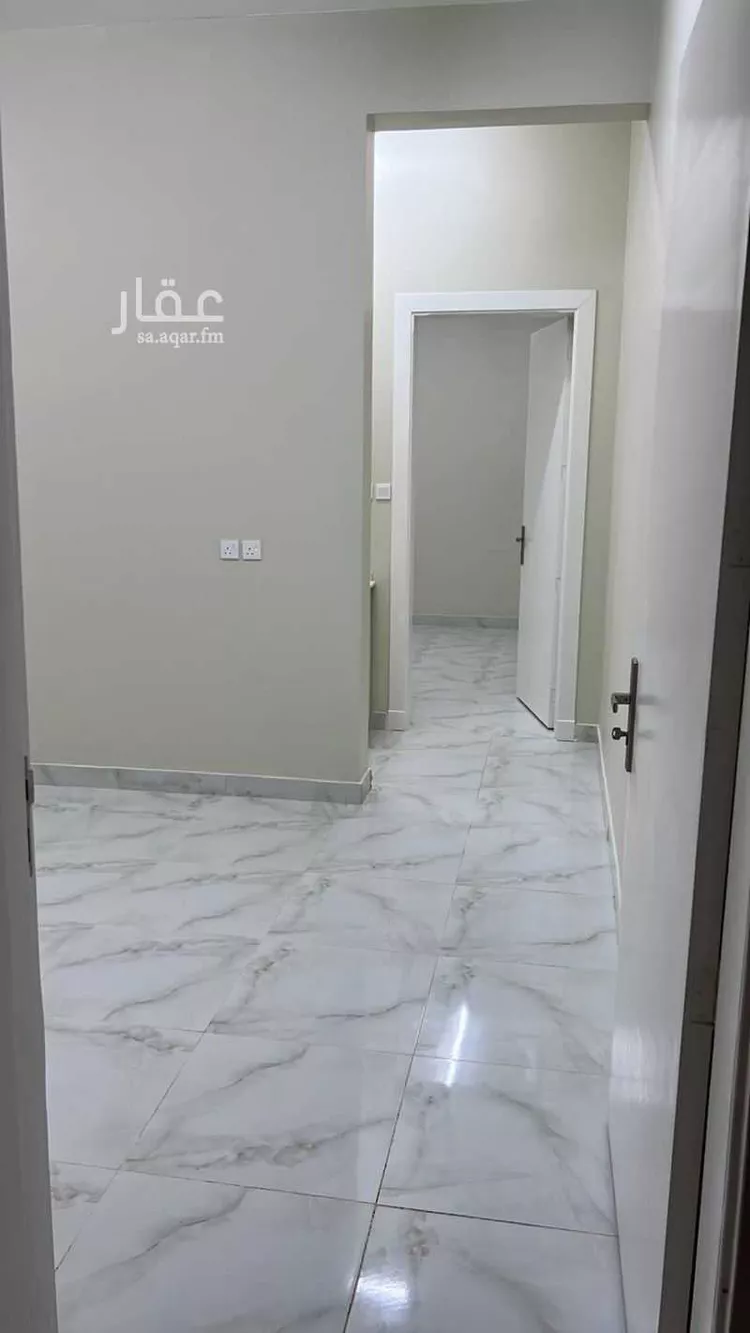عمارة للإيجار في شارع عائشة ابنت ابي بكر, حي الأمير سلطان بن عبدالعزيز, مدينة المجمعة, منطقة الرياض