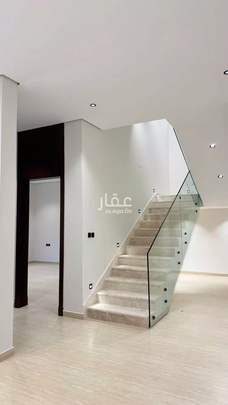 فيلا للبيع في شارع ابن مشعل, حي الإزدهار, مدينة الرياض, منطقة الرياض 10