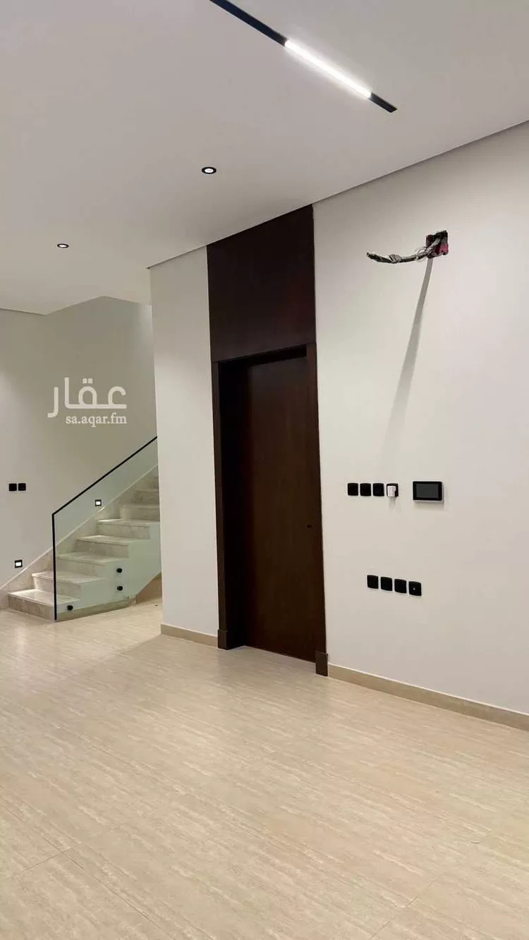 فيلا للبيع في شارع ابن مشعل, حي الإزدهار, مدينة الرياض, منطقة الرياض 7