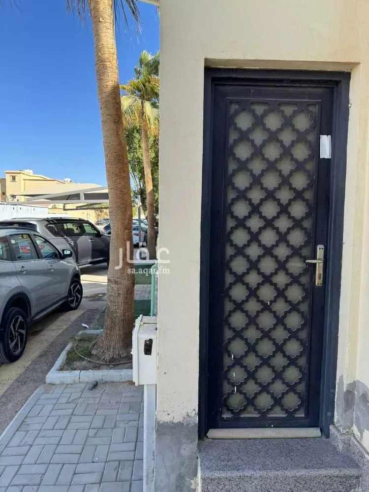 Villa for Sale in Riyadh Al Yasmin 17