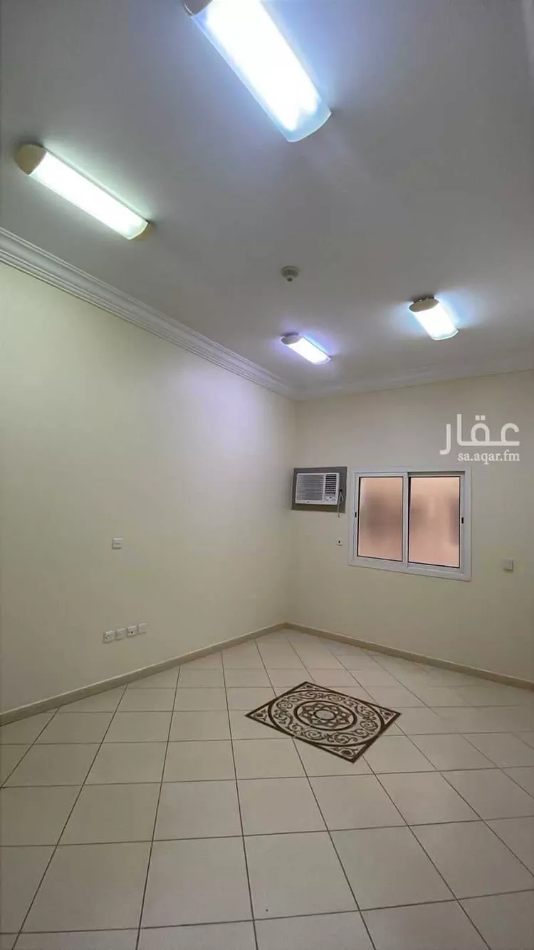 شقة للإيجار في شارع الفرزدق, حي الضباط, مدينة الرياض, منطقة الرياض صورة 4